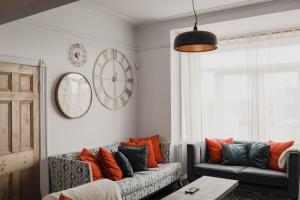 Beautiful 4 Bed Beach House