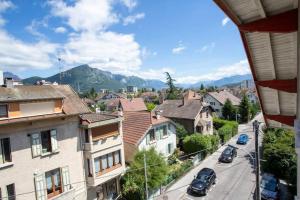 Appartements Le Saint Jorioz Appartement vue sur la montagne : photos des chambres