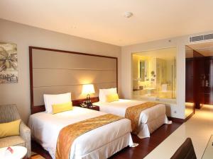 Crowne Plaza Kochi by IHG