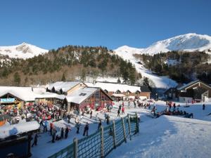 Bel appartement T2 en centre avec balcon, wifi, pour 4 pers. - FR-1-608-57