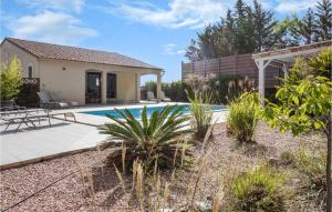 Maisons de vacances Nice Home In Caunes Minervois With 3 Bedrooms, Wifi And Outdoor Swimming Pool : photos des chambres