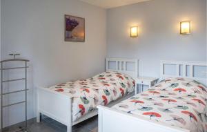 Maisons de vacances 3 Bedroom Cozy Home In Caunes Minervois : photos des chambres
