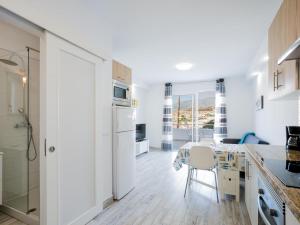 480 A Island Village with terrace view and wifi