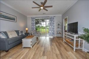 1212 The Havens Condo