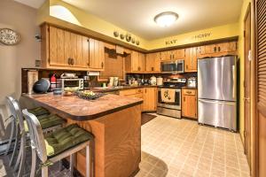 Lake Harmony Resort Home with Deck and Fire Pit!