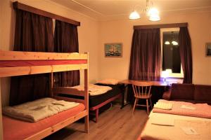 Nice house with new bathroom, good accessibility