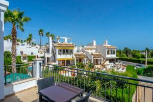 CB Living - Cosy loft with terrace, Villamartin