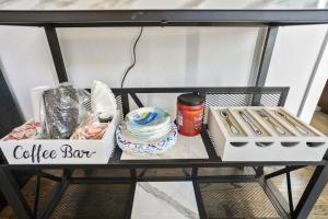 Clay Studio in the heart of EADO