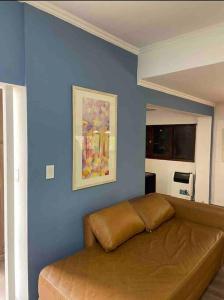 Muy amplio Piso cerca de Aristides 24hs cn parilla