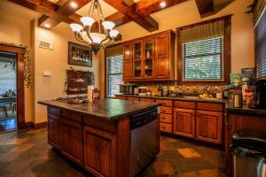 Historic Mitchell House