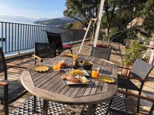 Appartements Une grande terrasse sur la mer : photos des chambres