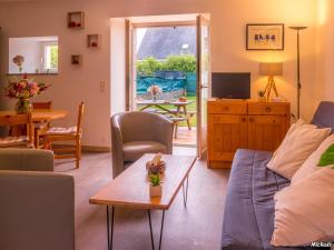 Longère au calme à Larmor-Plage, proche plage et commerces, jardin privatif et parking couvert - FR-1-349-101