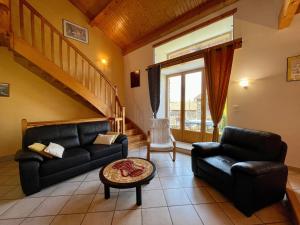 Maisons de vacances Gite Saint-Paul-de-Tartas, 3 pieces, 6 personnes - FR-1-582-295 : photos des chambres