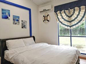 Yussy Homestay at Afamosa Villa