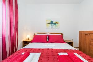 Apartments by the sea Kanica, Rogoznica - 20298