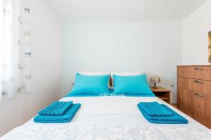 Apartments by the sea Kanica, Rogoznica - 20298