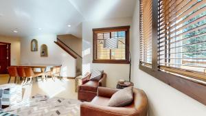 Lakeview Townhomes #5 townhouse