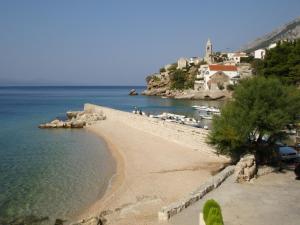 Apartments Mirela-with sea view,balcony