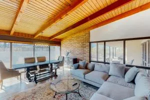 Sunrock on 8 Acres - Old Tucson