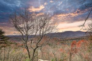 obrázek - Mountain Ridge View 172