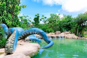 Saline Hot Spring Resort นำ้พุร้อนเค็ม รีสอร์ท