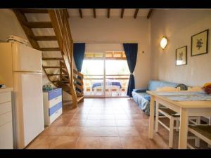 Apartment for 8 people with 2 bathrooms, on the sea