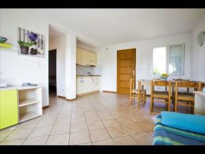Appartements Four rooms apartment Ghisonaccia - 150 m from the beach : photos des chambres
