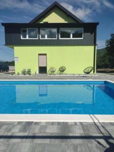 Lika Relax and Party House with sauna, jacuzzi and outdoor heated swimming pool