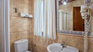 Casa Los Olivos Prado del Rey by Ruralidays