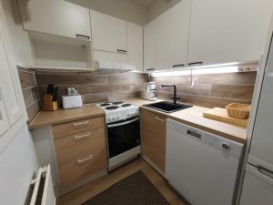 Kaksio keskustan vieressä