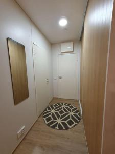 Kaksio keskustan vieressä