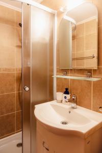 Romanian Athenaeum 1BR Apartment with Amazing View