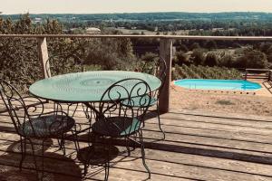 Maisons de vacances Maison vue panoramique depuis le coteau de Chinon : photos des chambres