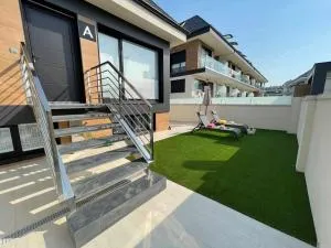 Adosado A 5 hab - Fazouro