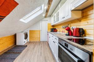 Sofia Folklore Life Apartment