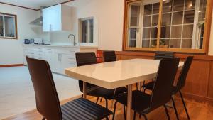 Hakuba Alpine Maison by JAMSZ ROYALE