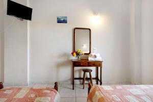 Dolphin Studio Sea View 11