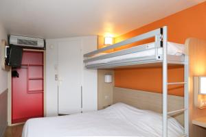 Hotels Premiere Classe Arles : photos des chambres