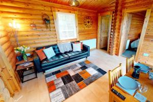 CROYDE RANCH CHALET 2 Bedrooms
