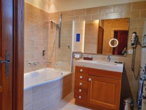 Appart'hotels Manoir de Mathan - Appartement Prestige Residentiel : photos des chambres