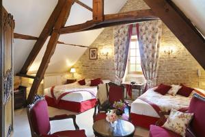 Appart'hotels Appartement Prestige Residentiel 3 chambres 3 salles de bain au Manoir de Mathan a Crepon 5 mn d'Arromanches et 10 mn de Bayeux : photos des chambres