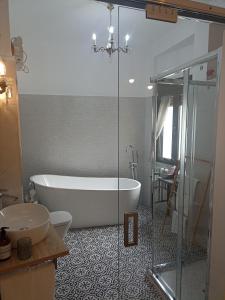 EL HECHIZO DEL BAILÓN