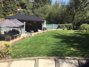 Bens Hollow with hot tub