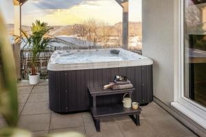 Dolomites Bungalow Eifelsteig w view Terrace BBQ