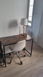 Appartement luxueux dans maison bourgeoise parisienne