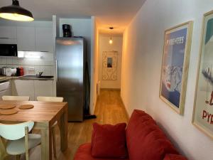 Appartements T3 centre ville avec parking, balcon et wifi. 5P. : photos des chambres