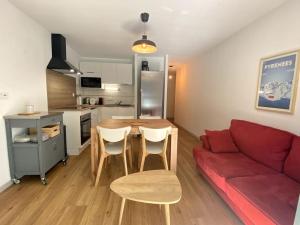 Appartements T3 centre ville avec parking, balcon et wifi. 5P. : photos des chambres