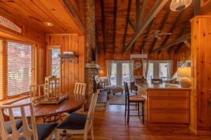 Heather Heights Cottage