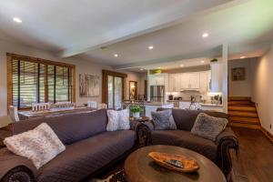 Reel Relaxing at Eagles Nest