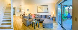 Spacious Townhome Ocala, Central Location, Newly Renovated, Pets Welcome